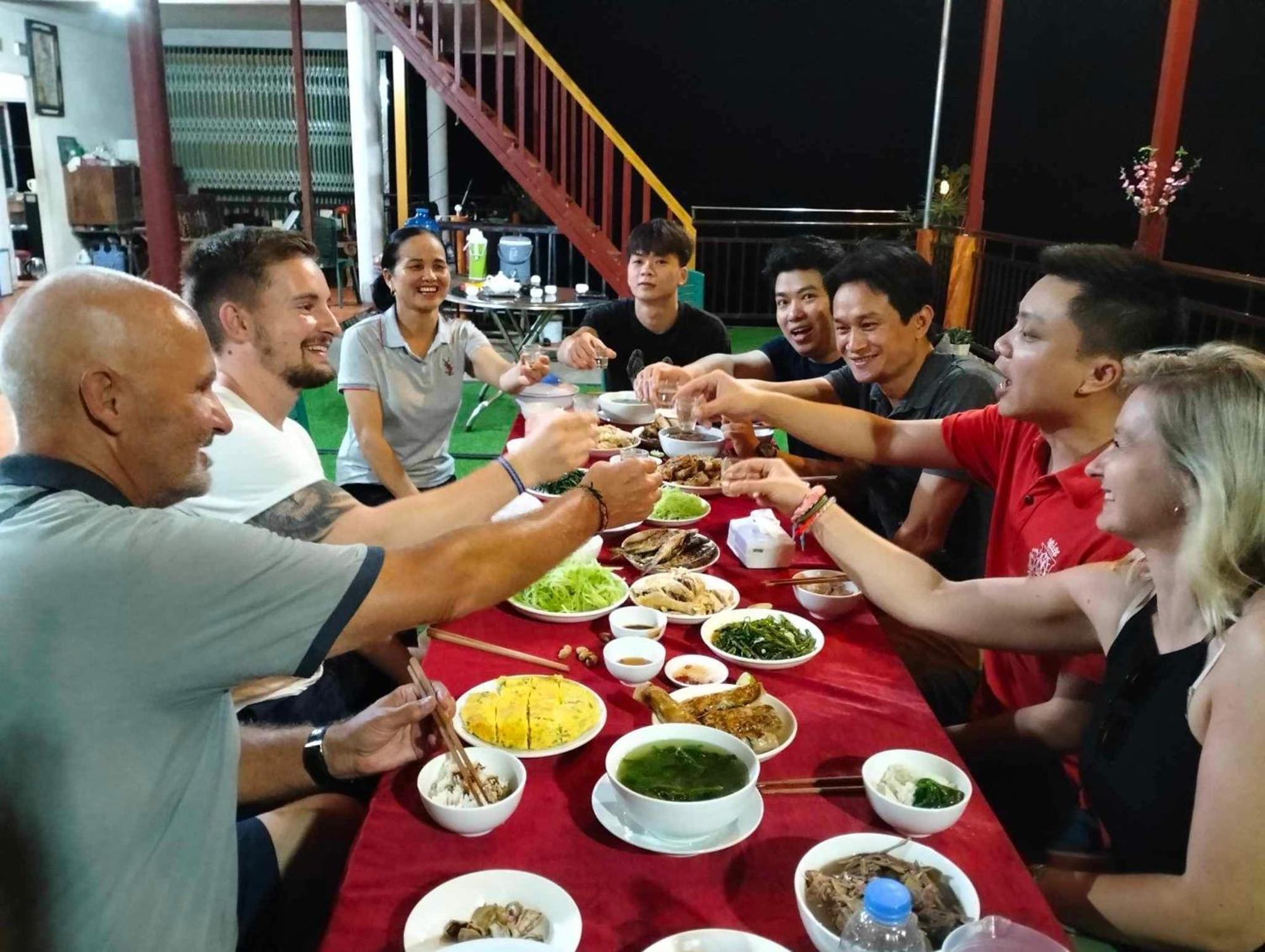 Ba Be Homestay - Nha Nghi Tran Thuc Bac Kan Extérieur photo